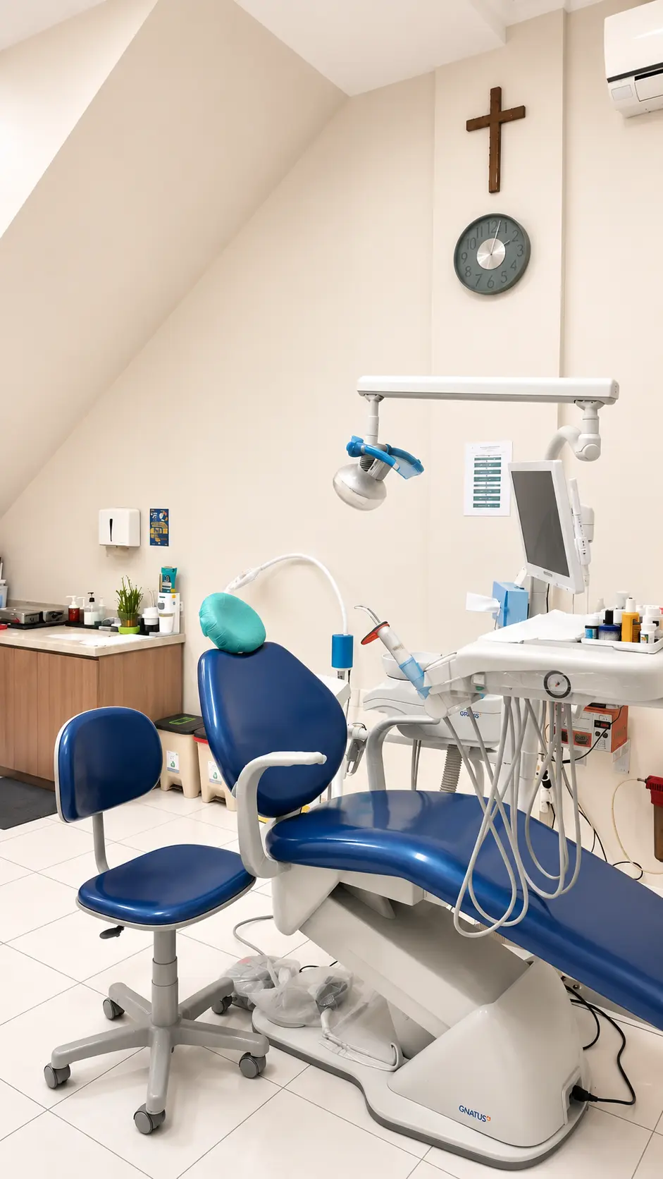 Klinik GIGI by WH Dental Care- Ruang Tindakan 2